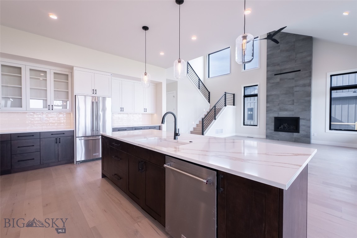 Creekside Meadows - Residential