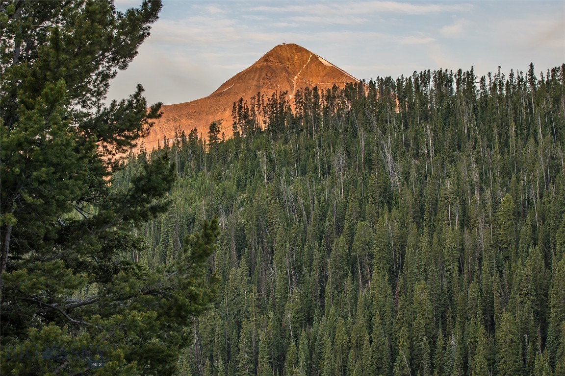 Beehive Basin - Land