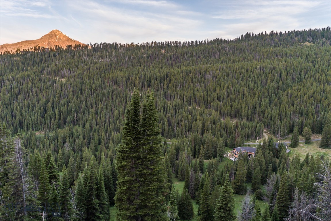 Beehive Basin - Land
