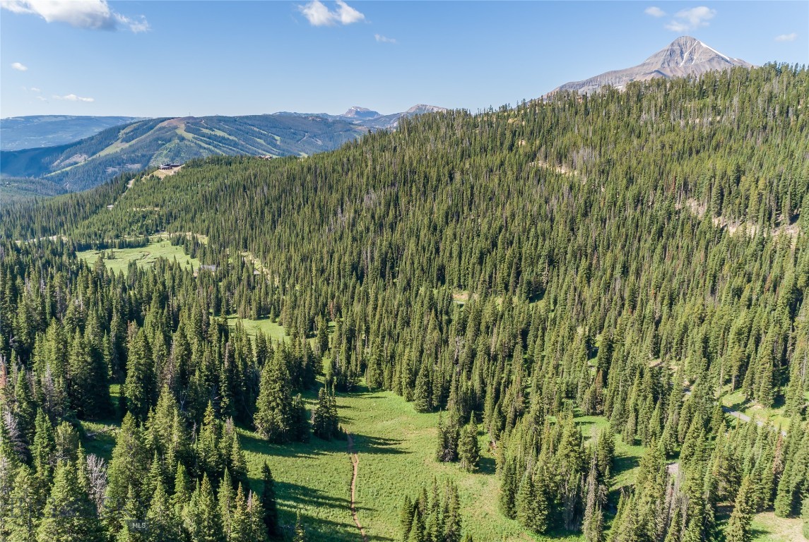 Beehive Basin - Land
