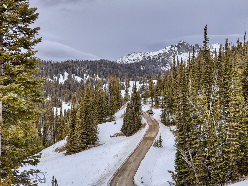 Beehive Basin - Land