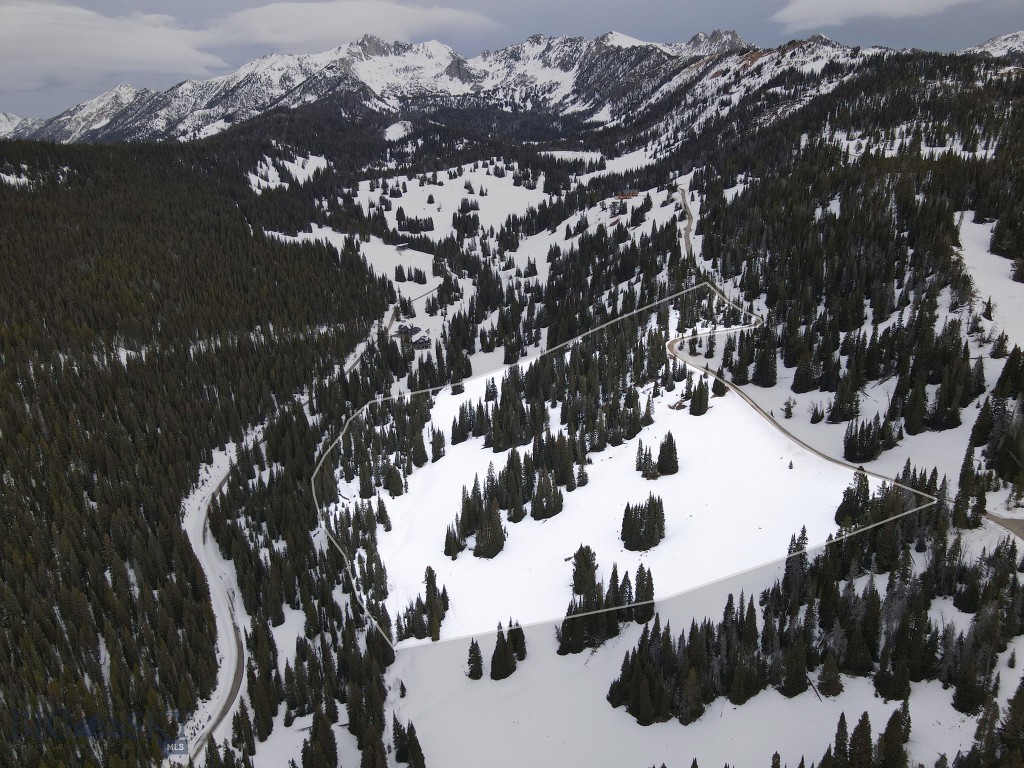 Beehive Basin - Land