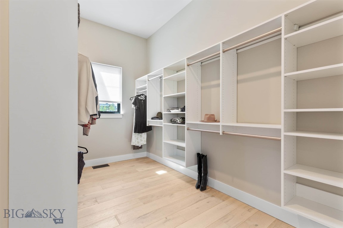 Home 40 - Residential
