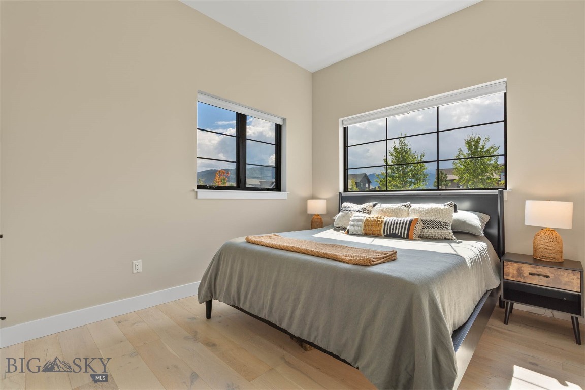 Home 40 - Residential