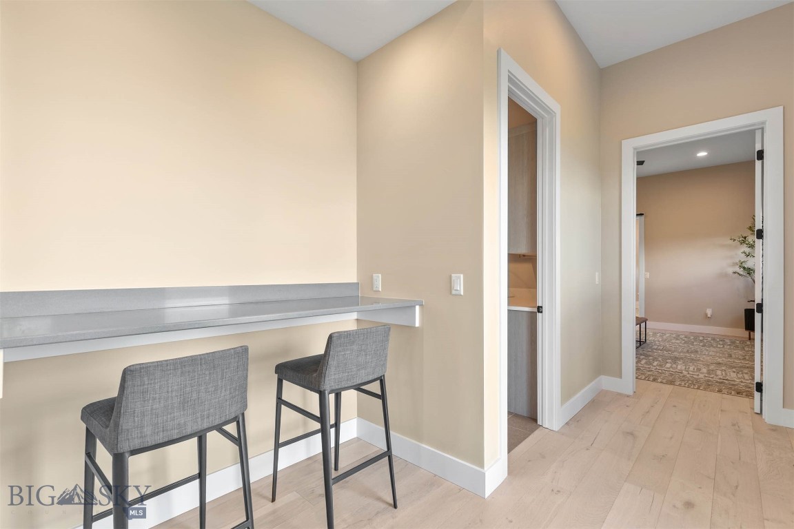 Home 40 - Residential