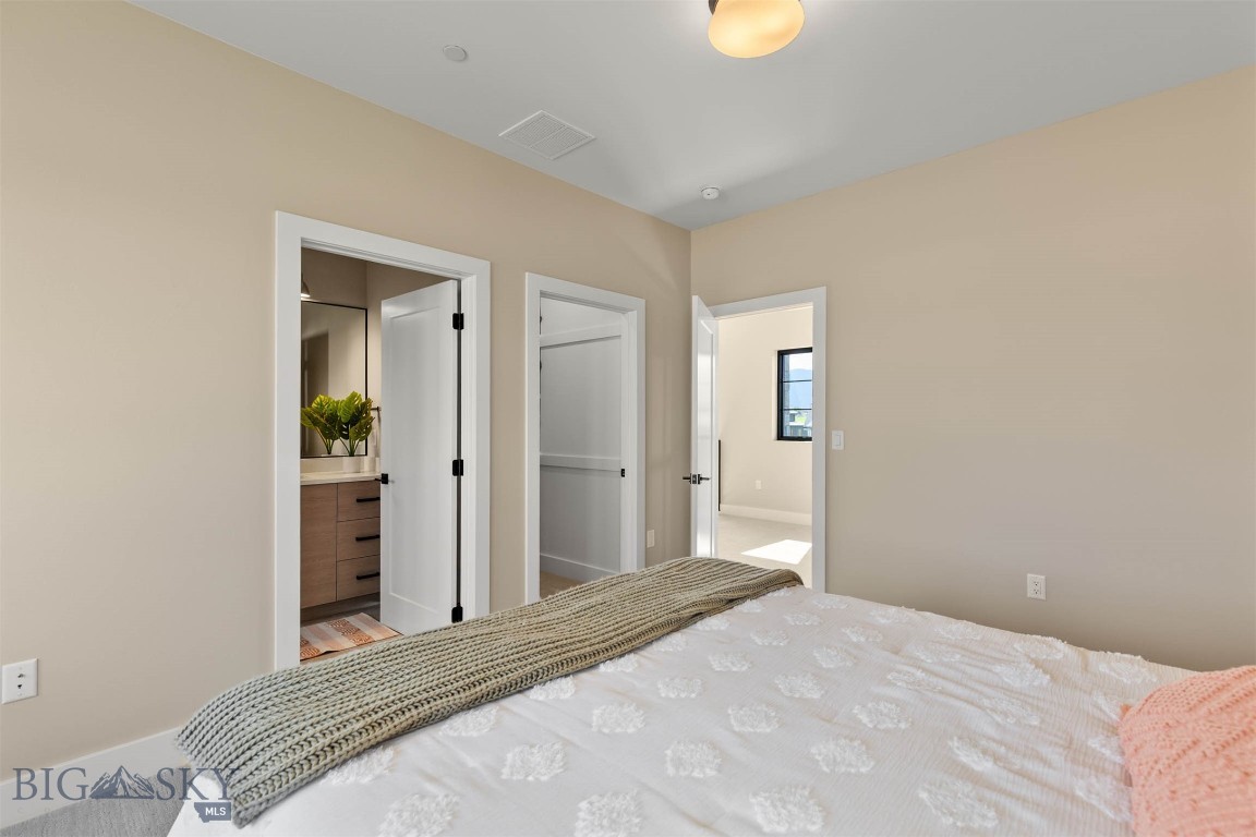 Home 40 - Residential