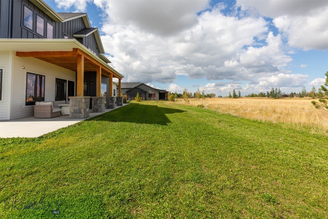Home 40 - Residential
