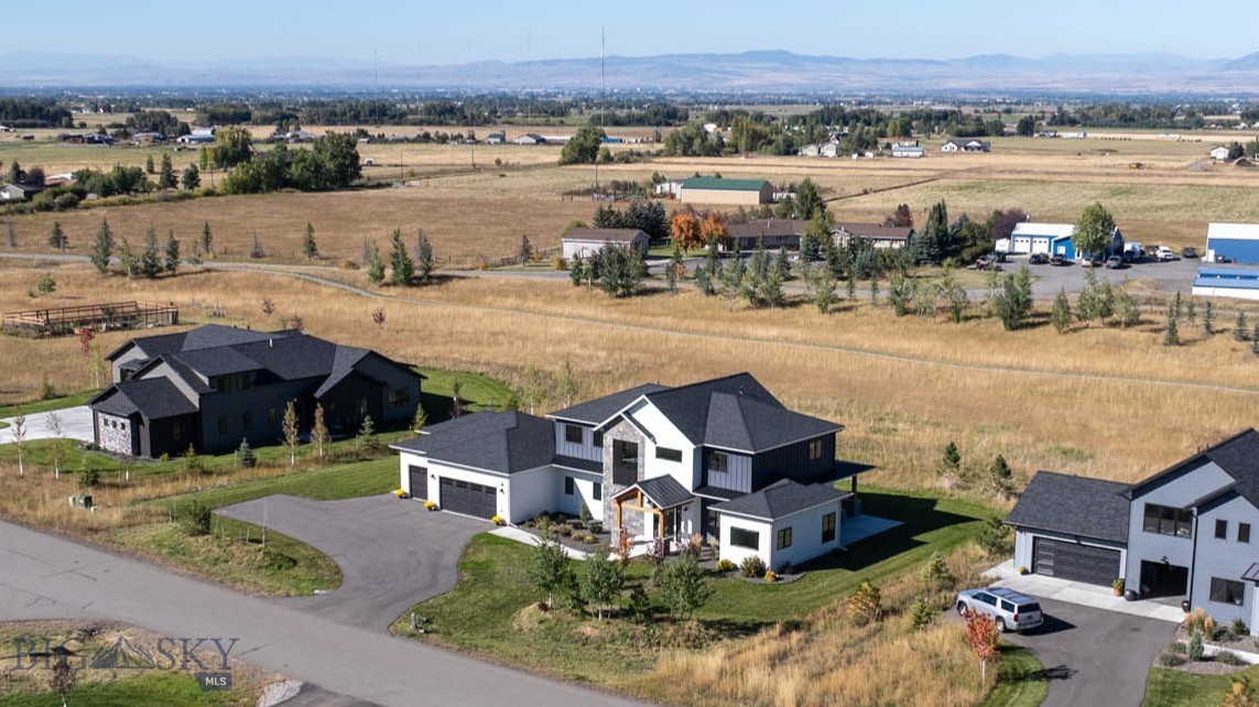 Home 40 - Residential