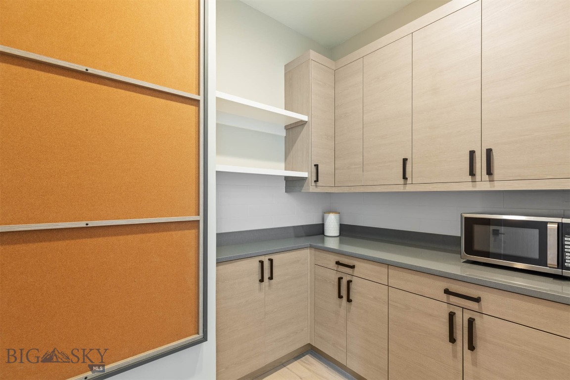 Home 40 - Residential