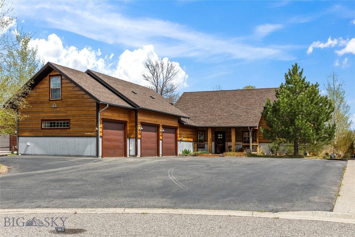 213 Little Creek Bend