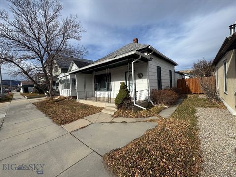 Photo of 412 W Park Avenue W, Anaconda, MT 59711 (MLS # 407048)