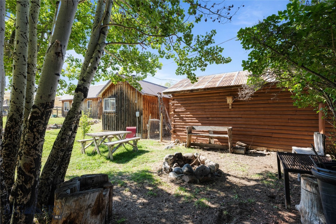 Sheridan, Montana 59749, United States, 2 Bedrooms Bedrooms, ,2 BathroomsBathrooms,Residential,Active,40014