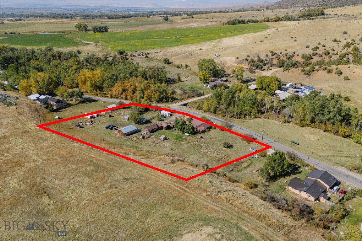 Sheridan, Montana 59749, United States, 2 Bedrooms Bedrooms, ,2 BathroomsBathrooms,Residential,Active,40014