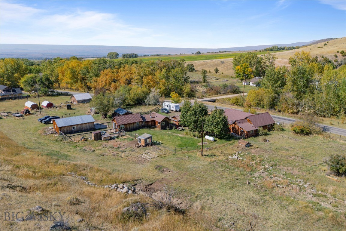 Sheridan, Montana 59749, United States, 2 Bedrooms Bedrooms, ,2 BathroomsBathrooms,Residential,Active,40014