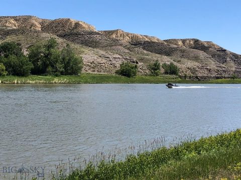 Photo of 19 Vernon Road, Highwood, MT 59450 (MLS # 410100)