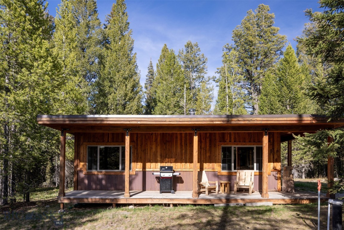 Lazy Acres - Residential