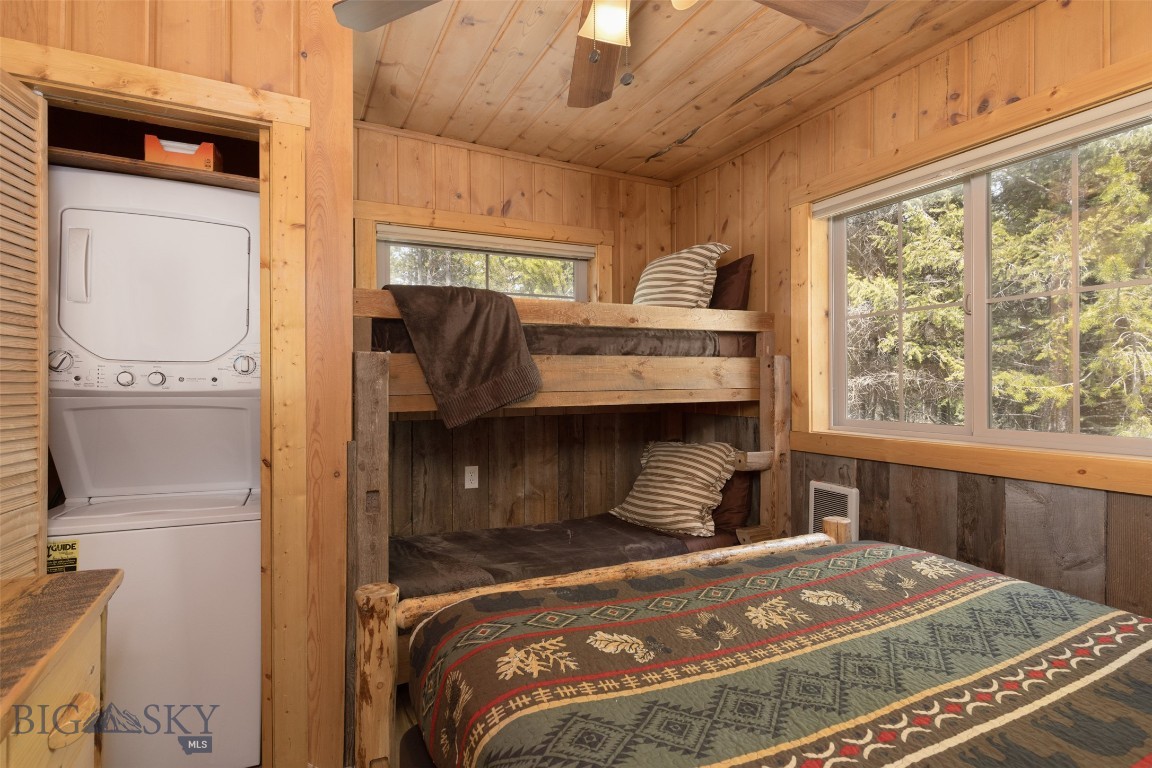 Lazy Acres - Residential