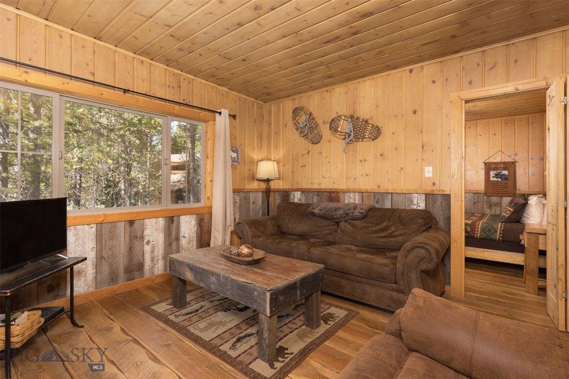 Lazy Acres - Residential