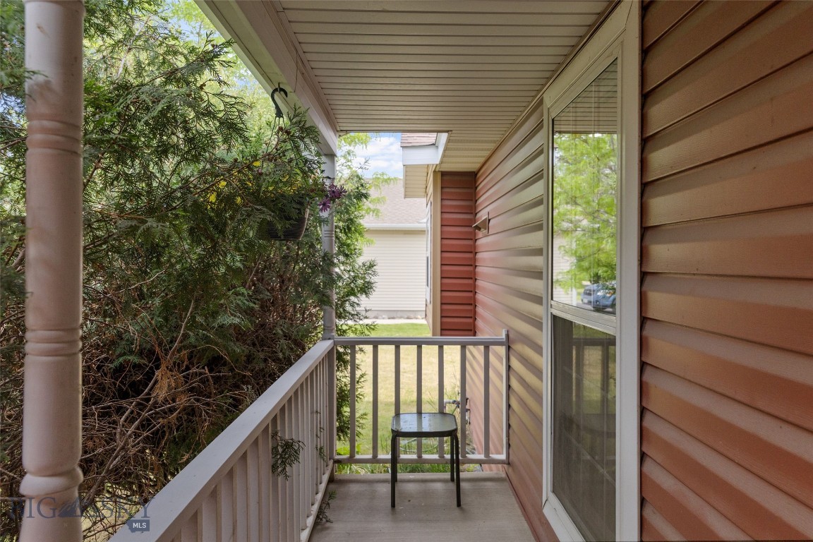 1002 E Northern Pacific Avenue