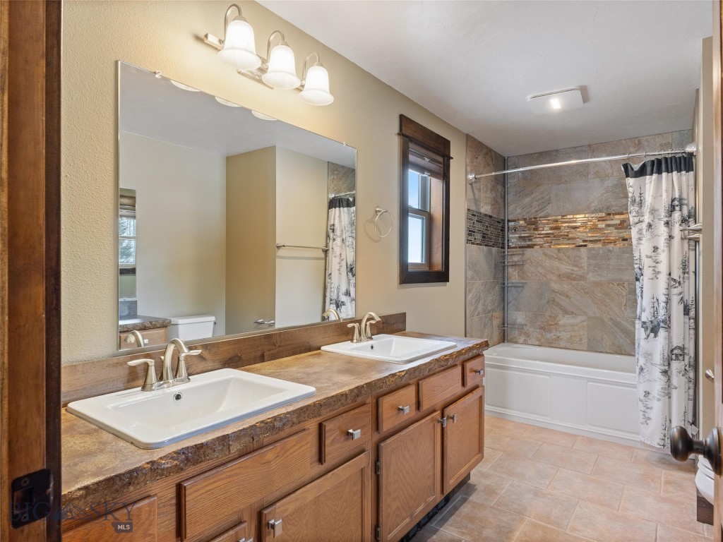 Valley Garden Golf Village - Residential