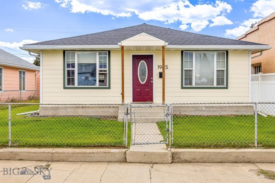 Perfectly situated in the center of town, this freshly repainted home blends curb appeal with everyday convenience. Step inside and feel instantly at home with a warm, inviting living area featuring a cozy built-in gas fireplace and an open concept layout flowing seamlessly into the kitchen. The kitchen boasts bar-top counters, perfect for casual meals or entertaining. Upstairs, you’ll find generously sized bedrooms with ample closet space, while the lower level offers additional living space, a second bathroom, a functional laundry area, and abundant hallway shelving. The fully usable lot includes a concrete pad and extra space leading into the double-car garage with convenient Jack-and-Jill doors. This home checks all the boxes for comfort, charm, and location!