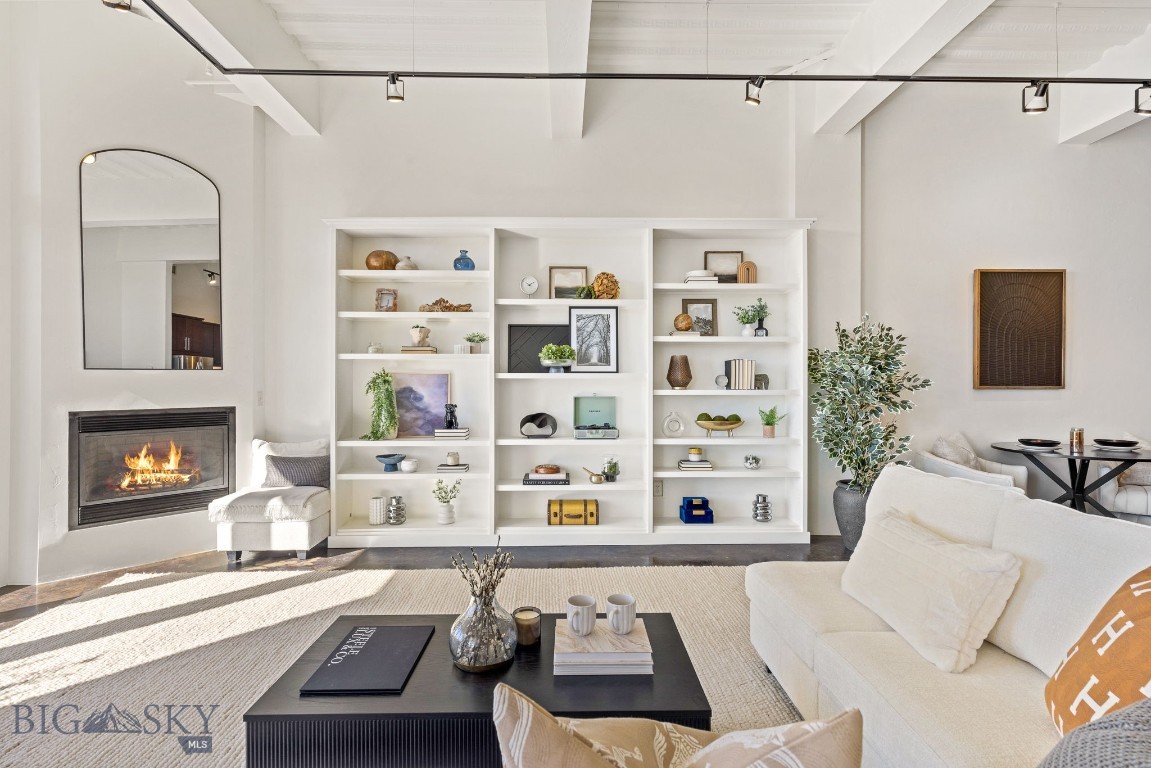 Village Downtown - Residential