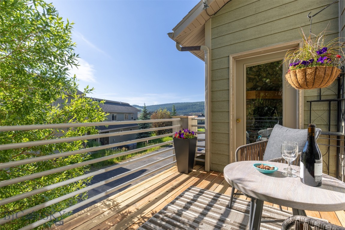 Deer Run Condos - Residential