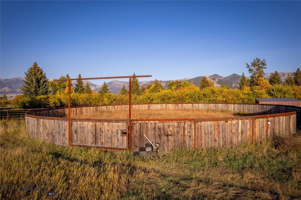 Ross Creek - Residential