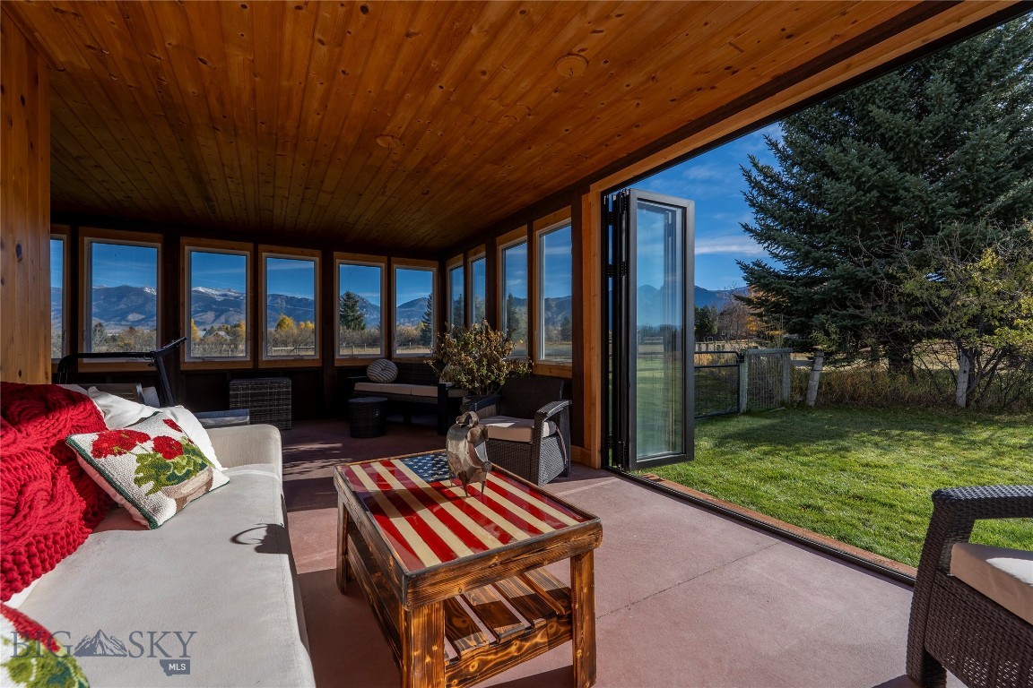 Ross Creek - Residential