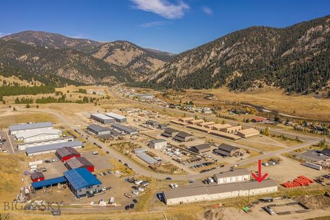 136 Running Iron Road Gallatin Gateway MT 59730
