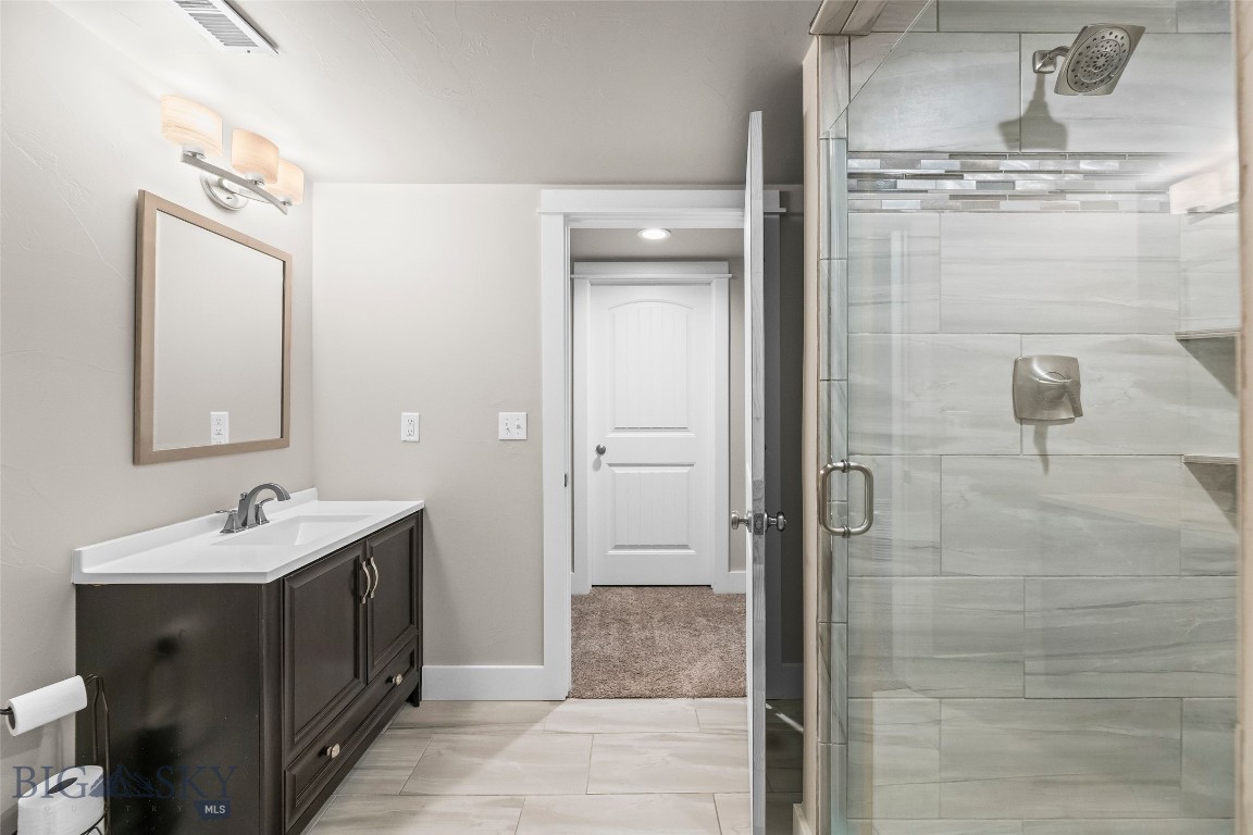 Ryen Glenn - Residential