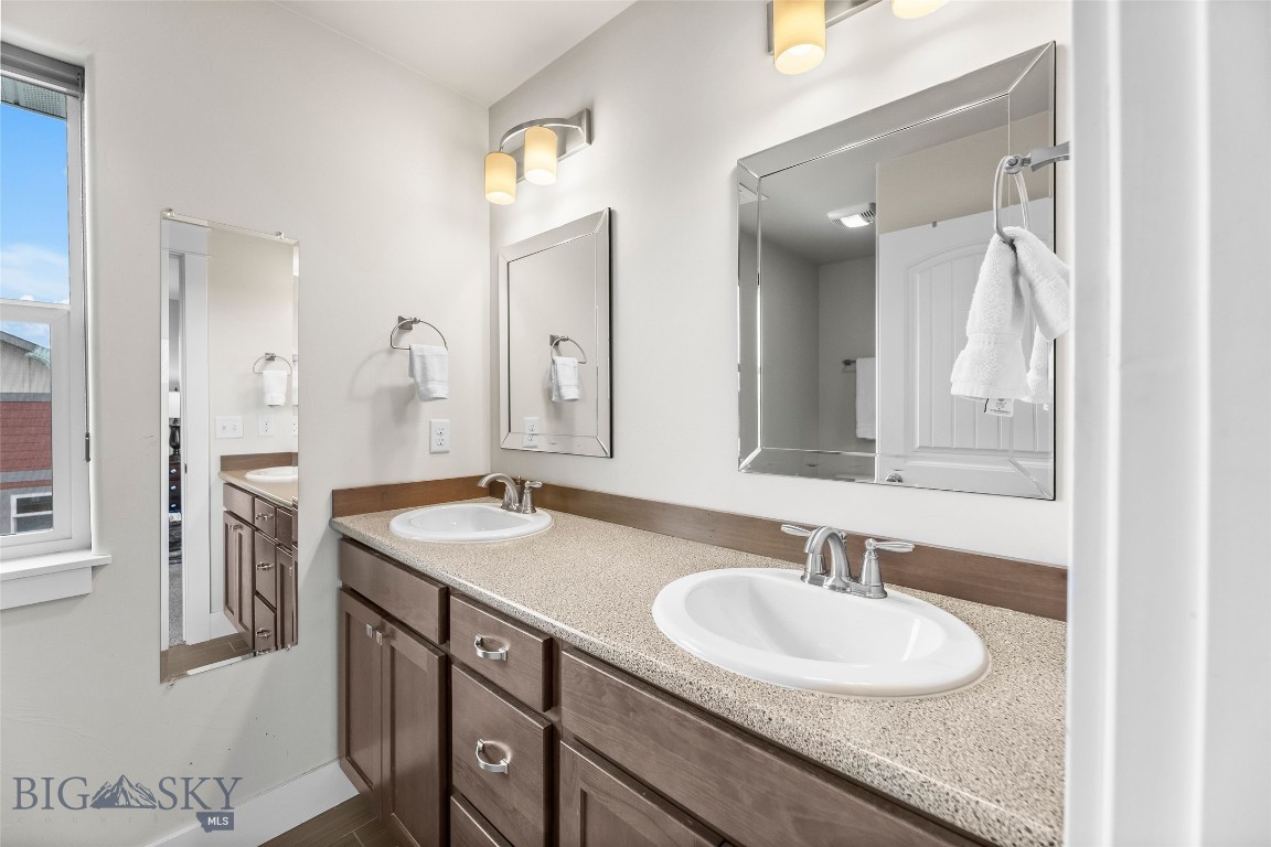 Ryen Glenn - Residential