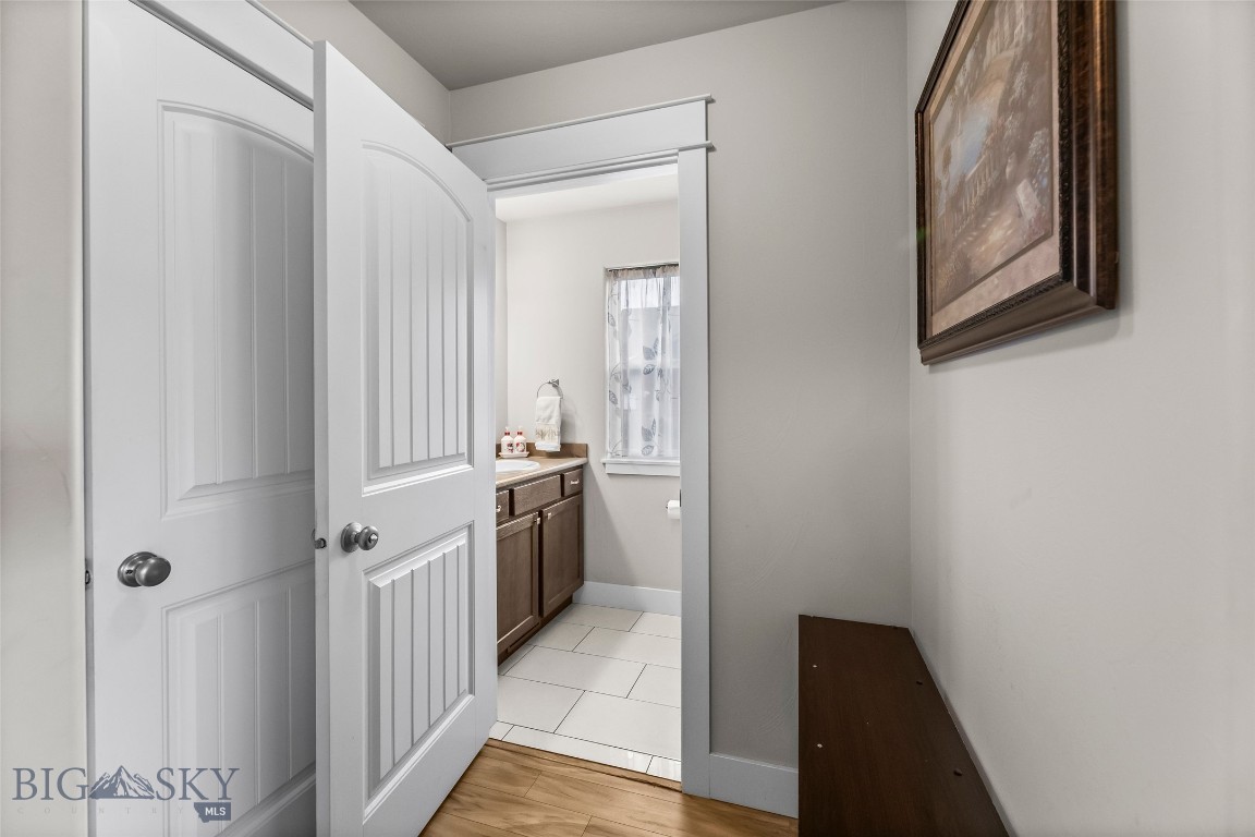 Ryen Glenn - Residential