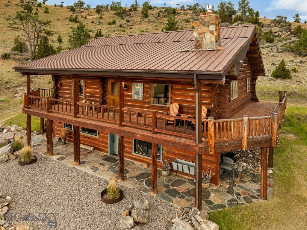 42 E L & M Ranch