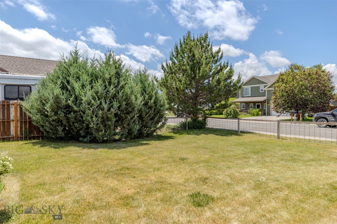 706 Pleiades Place