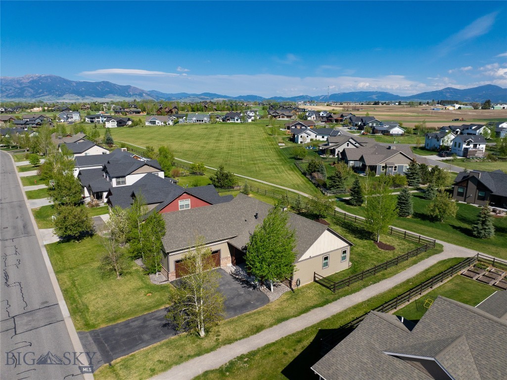 Middle Creek Parklands - Residential