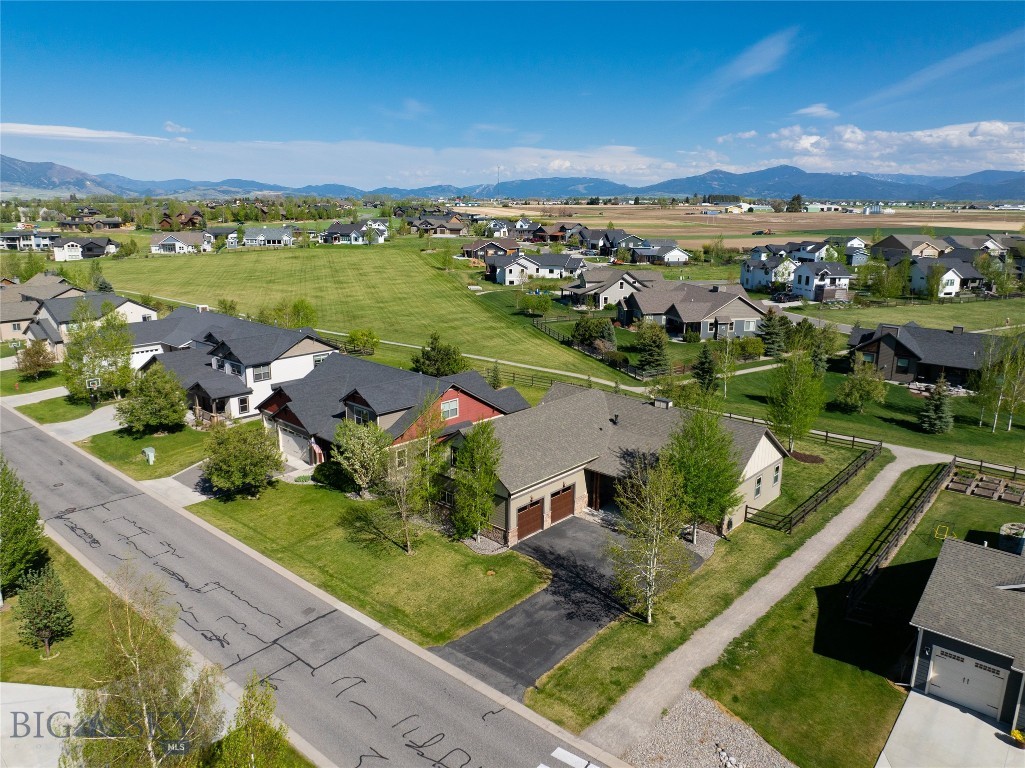 Middle Creek Parklands - Residential