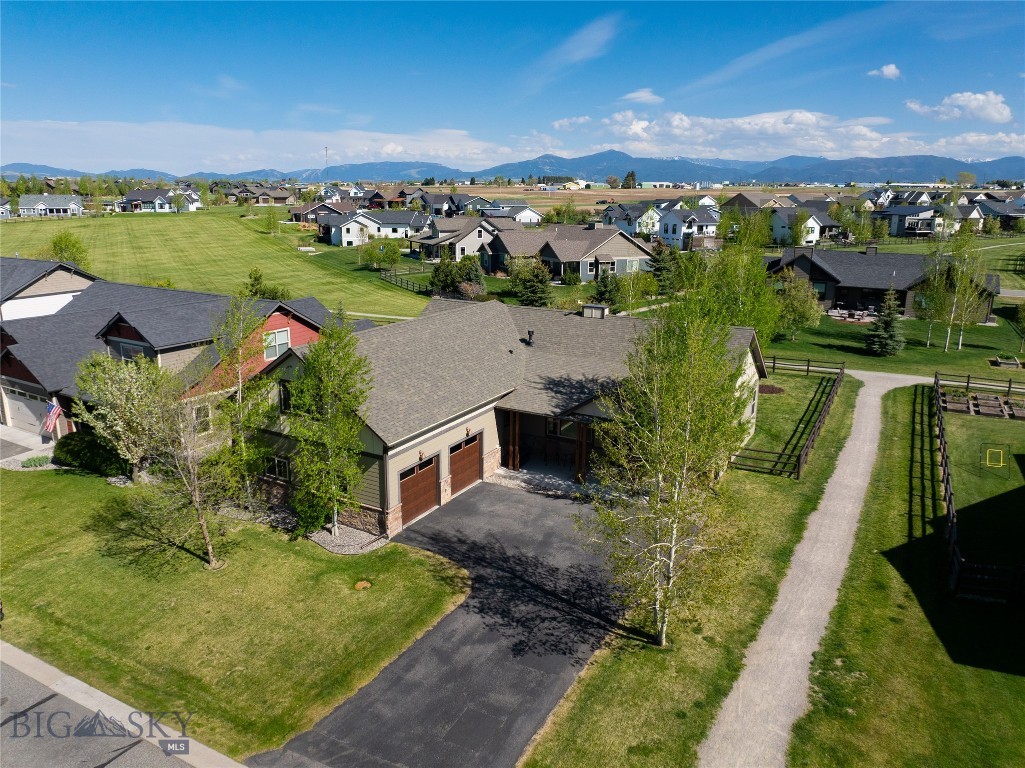 Middle Creek Parklands - Residential