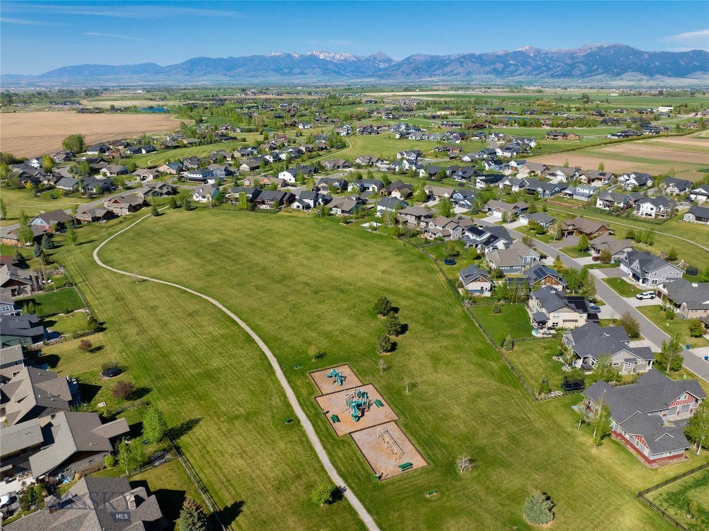 Middle Creek Parklands - Residential