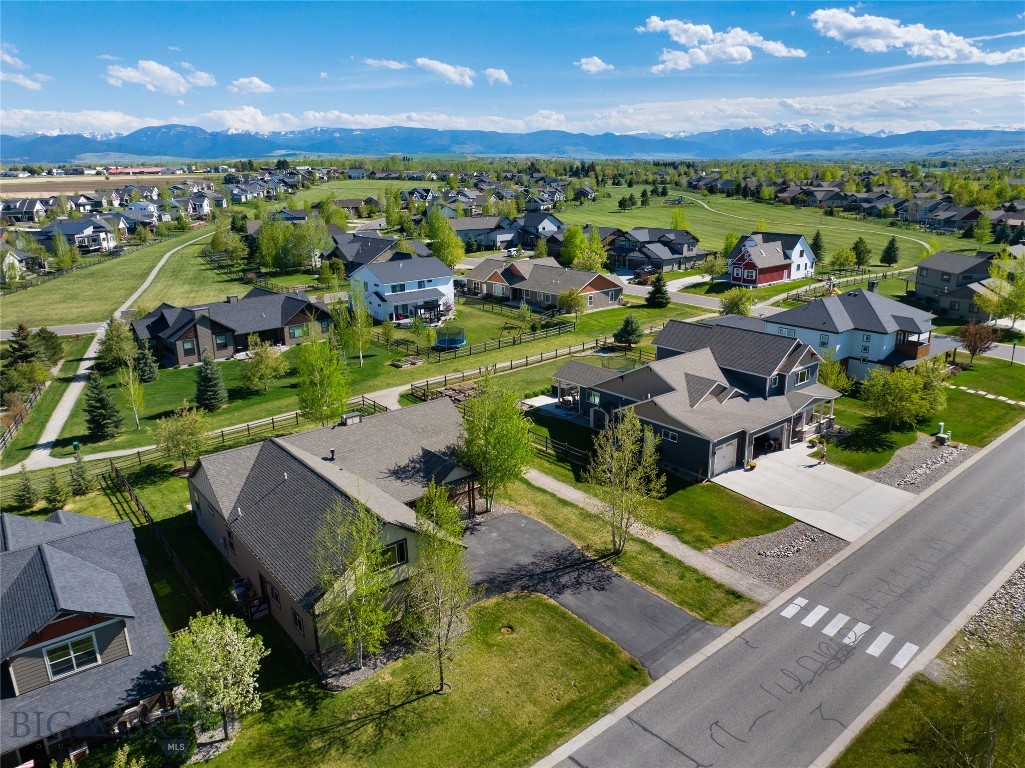 Middle Creek Parklands - Residential