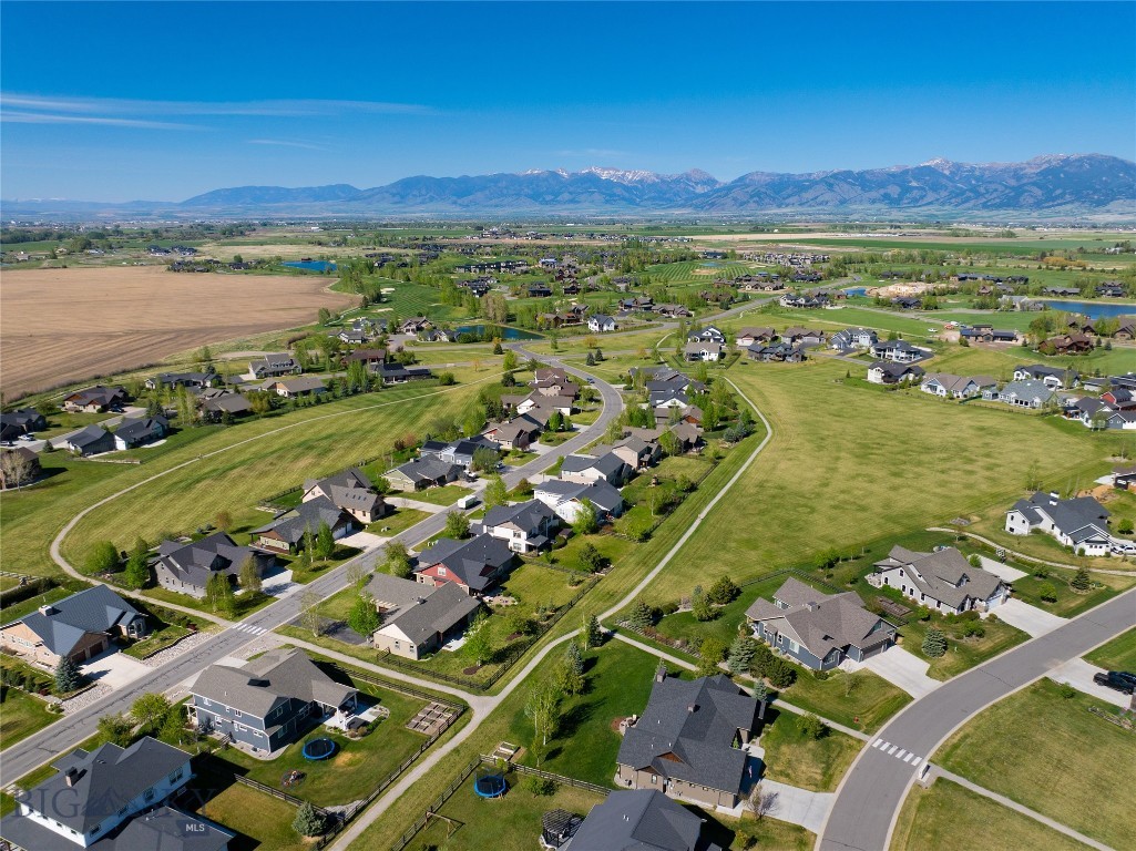 Middle Creek Parklands - Residential