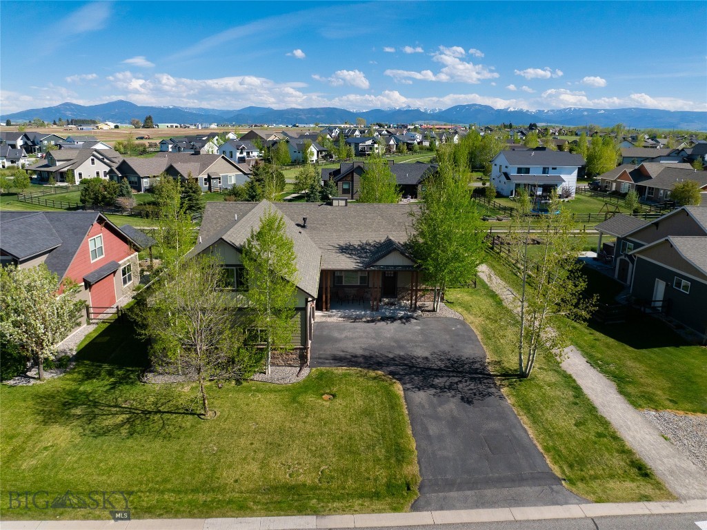 Middle Creek Parklands - Residential