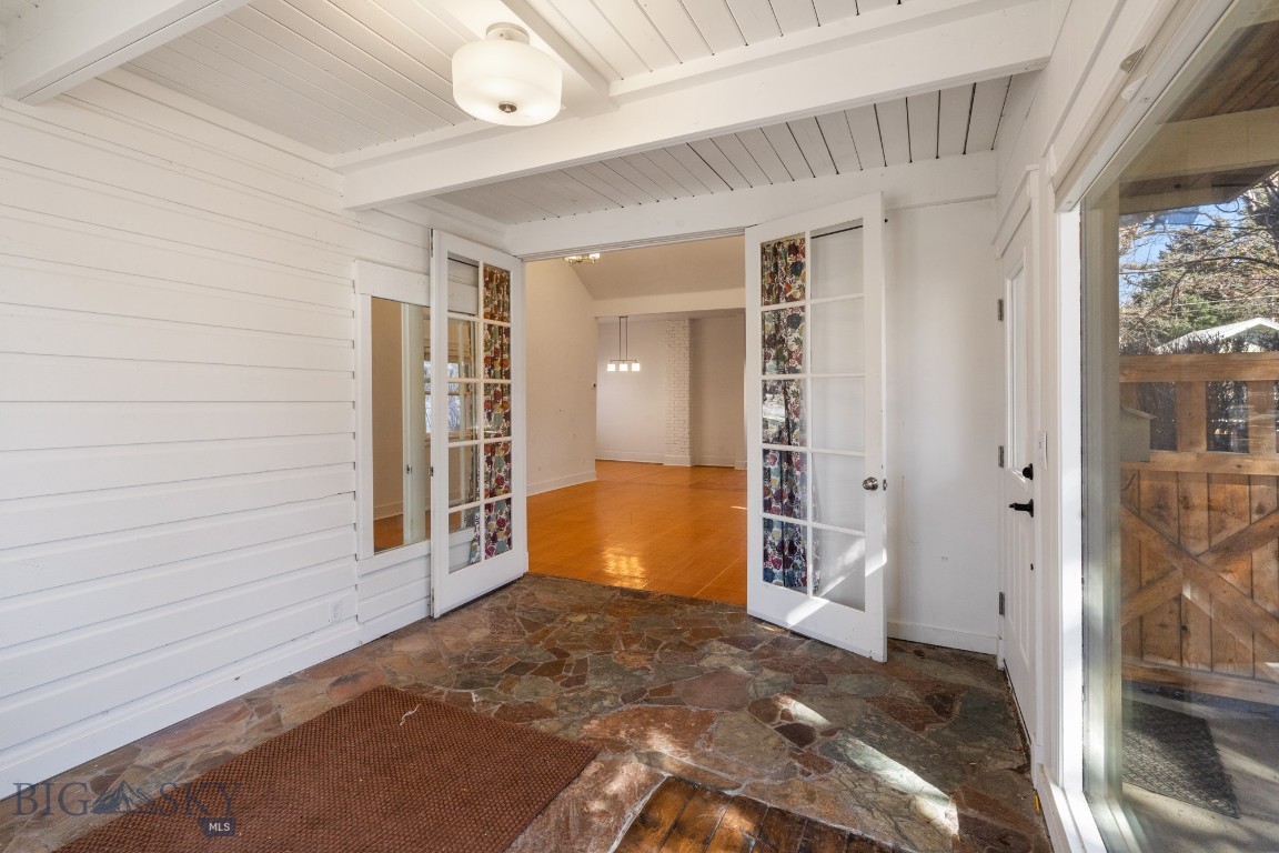 Bozeman, Montana 59715, United States, 2 Bedrooms Bedrooms, ,2 BathroomsBathrooms,Residential,Pending,60118