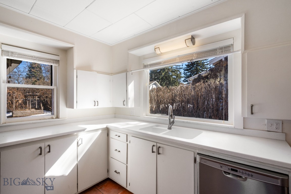 Bozeman, Montana 59715, United States, 2 Bedrooms Bedrooms, ,2 BathroomsBathrooms,Residential,Pending,60118