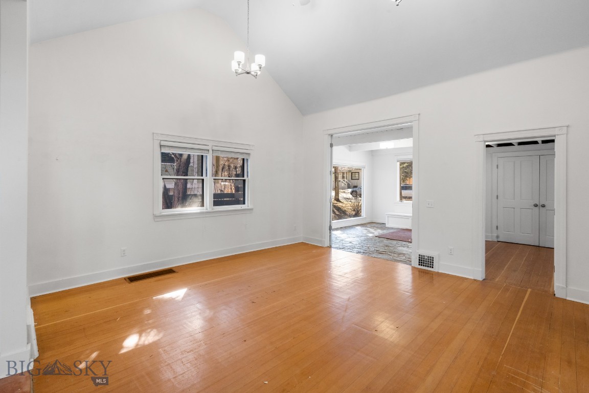 Bozeman, Montana 59715, United States, 2 Bedrooms Bedrooms, ,2 BathroomsBathrooms,Residential,Pending,60118