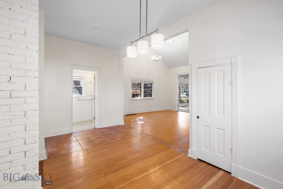 Bozeman, Montana 59715, United States, 2 Bedrooms Bedrooms, ,2 BathroomsBathrooms,Residential,Pending,60118