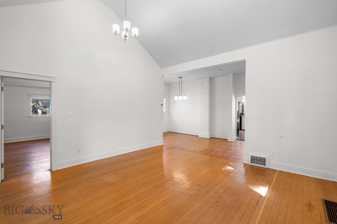 Bozeman, Montana 59715, United States, 2 Bedrooms Bedrooms, ,2 BathroomsBathrooms,Residential,Pending,60118