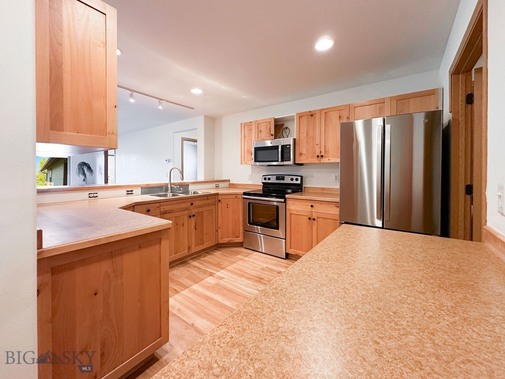 Cattail Creek - Residential