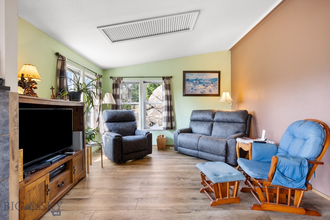 Pipestone - Residential