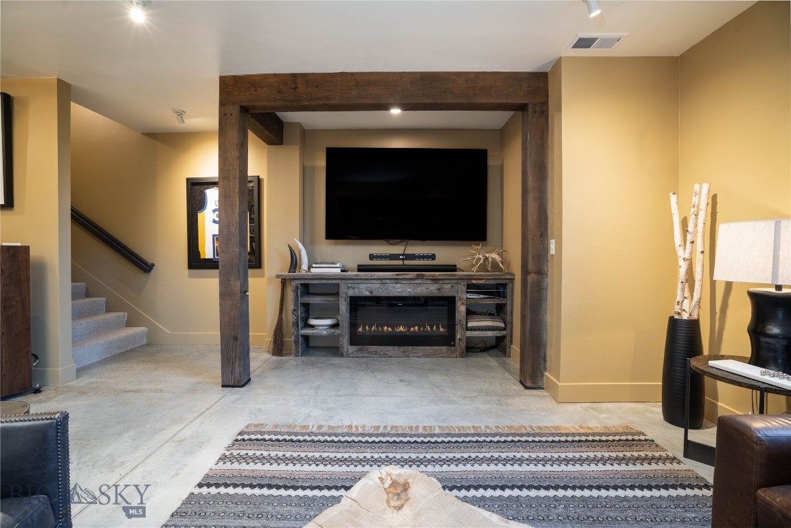 45 Degrees North Condos - Residential